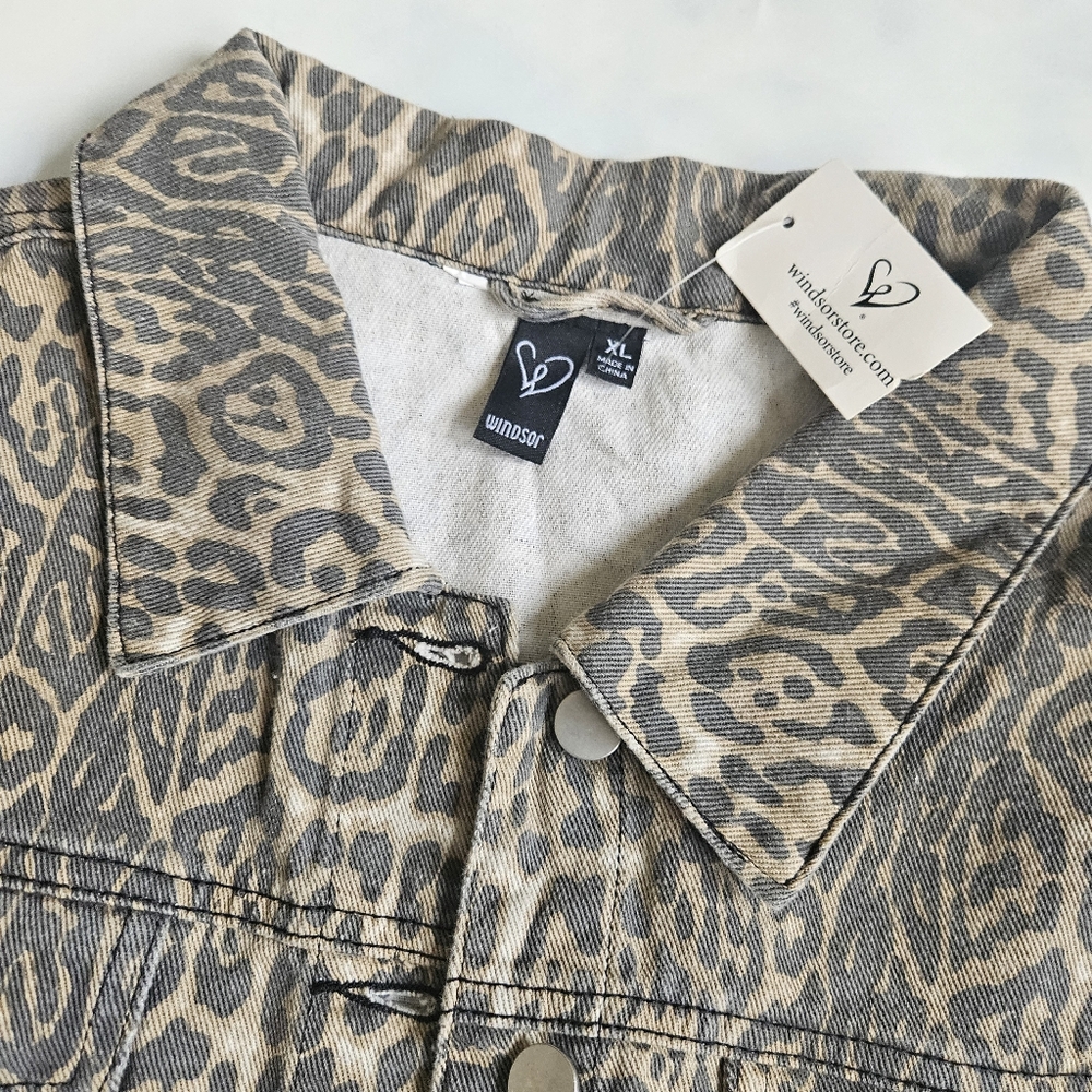 Leopard Print Cropped Jacket - Picture 5 of 11